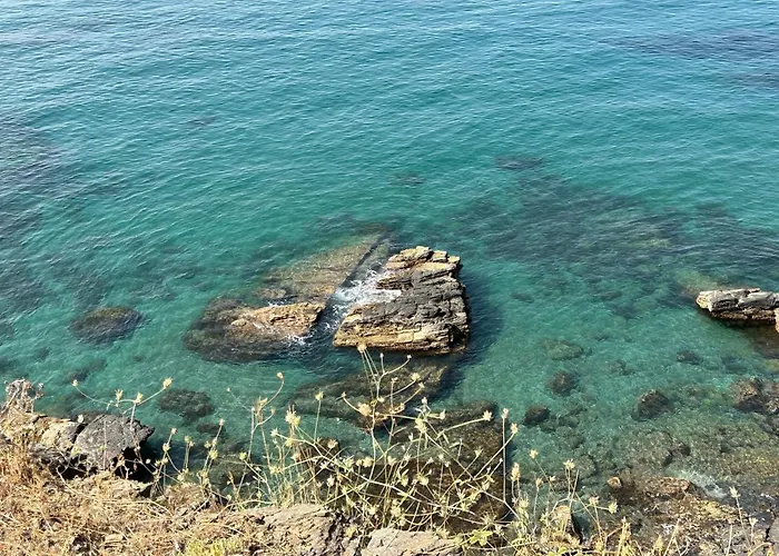 Don Juan, 99 公寓 *